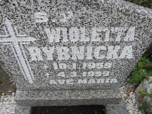 Wioletta Rybnicka 1959 Pieszyce - Grobonet - Wyszukiwarka osób pochowanych