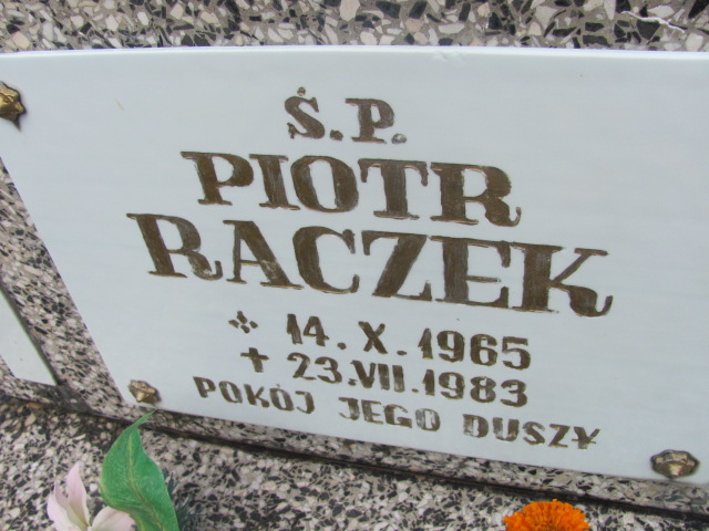 Piotr Raczek 1965 Pieszyce - Grobonet - Wyszukiwarka osób pochowanych