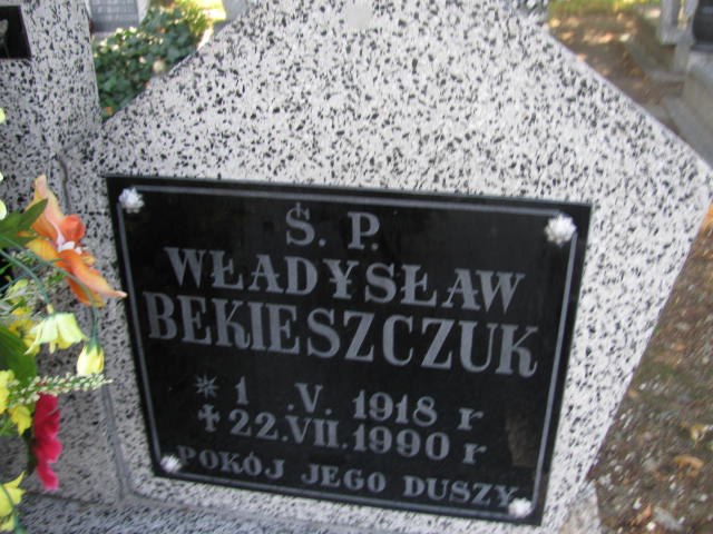Zbigniew Bekieszczuk 1943 Pieszyce - Grobonet - Wyszukiwarka osób pochowanych