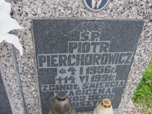 Piotr Pierchorowicz 1956 Pieszyce - Grobonet - Wyszukiwarka osób pochowanych